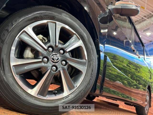 Toyota VOXY 2019-12 336962-13