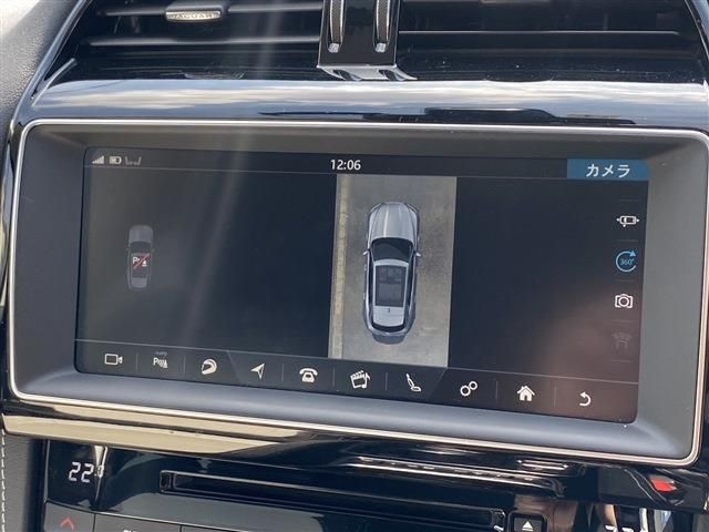 Jaguar F-PACE 2018-01 15499-7