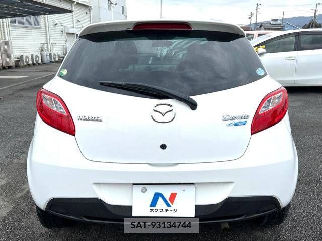 Mazda DEMIO 2013-06 296626-14