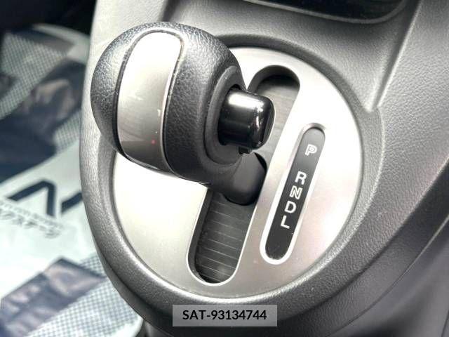 Mazda DEMIO 2013-06 296626-19