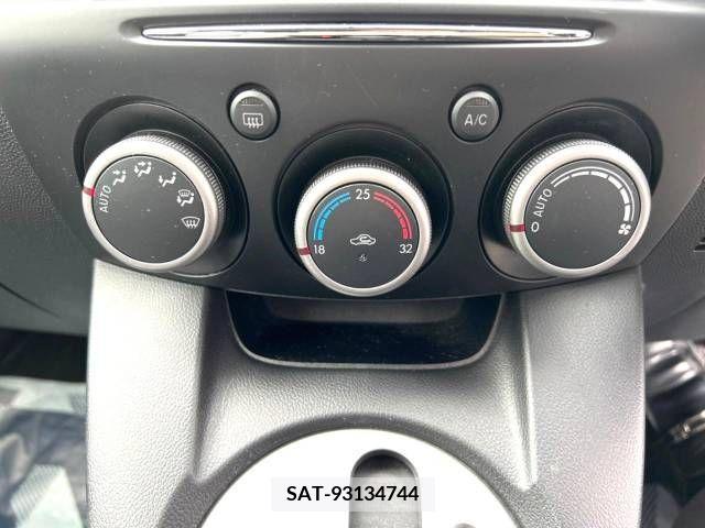 Mazda DEMIO 2013-06 296626-6