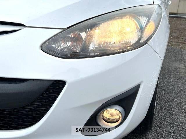 Mazda DEMIO 2013-06 296626-11