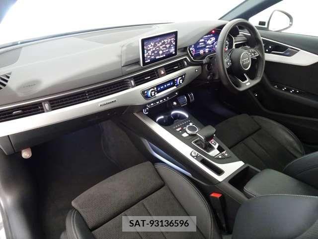 Audi A4 2019-09 260976-9