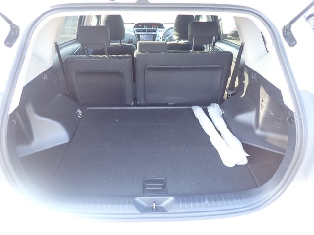 Toyota PRIUS ALPHA 2018-10 21690-22