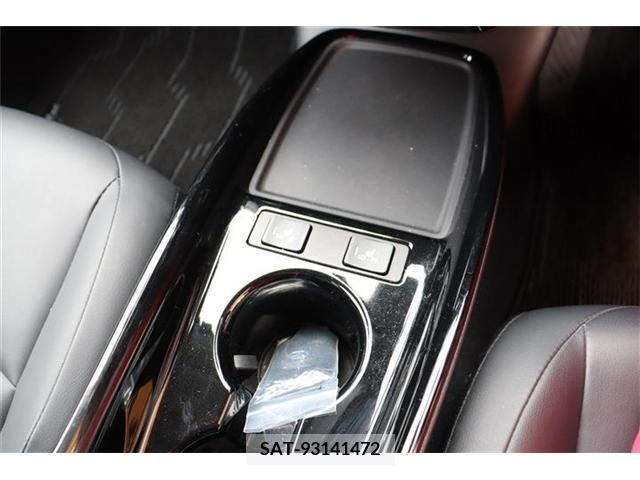 Toyota PRIUS 2019-04 346948-13