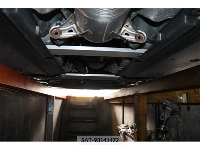 Toyota PRIUS 2019-04 346948-24