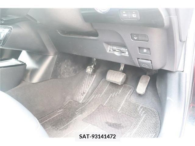 Toyota PRIUS 2019-04 346948-9
