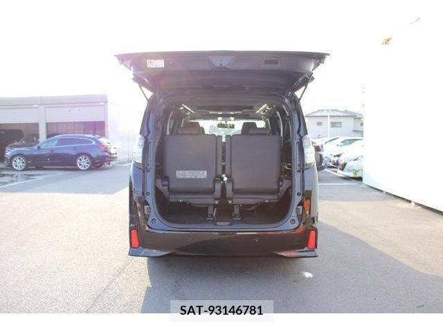 Toyota VELLFIRE 2016-08 369839-18