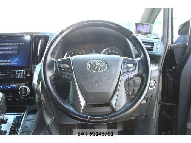 Toyota VELLFIRE 2016-08 369839-17