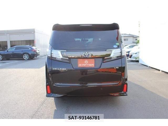 Toyota VELLFIRE 2016-08 369839-8