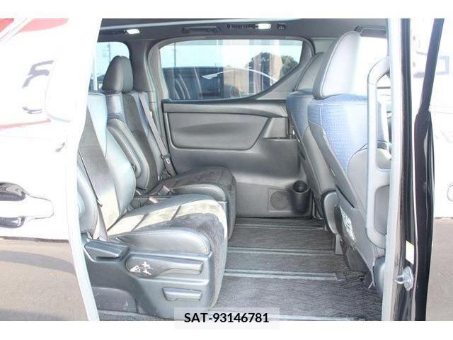Toyota VELLFIRE 2016-08 369839-15