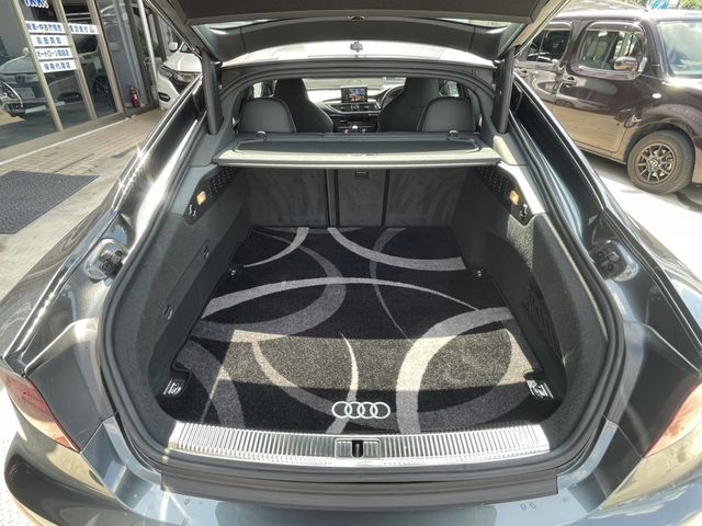Audi S7 2015-05 3763-19