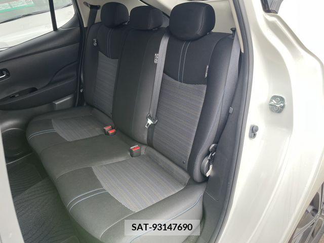 Nissan LEAF 2019-03 246115-19