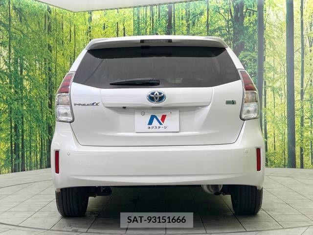 Toyota PRIUS ALPHA 2015-03 215552-15
