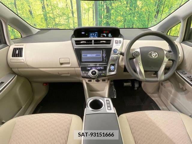 Toyota PRIUS ALPHA 2015-03 215552-1
