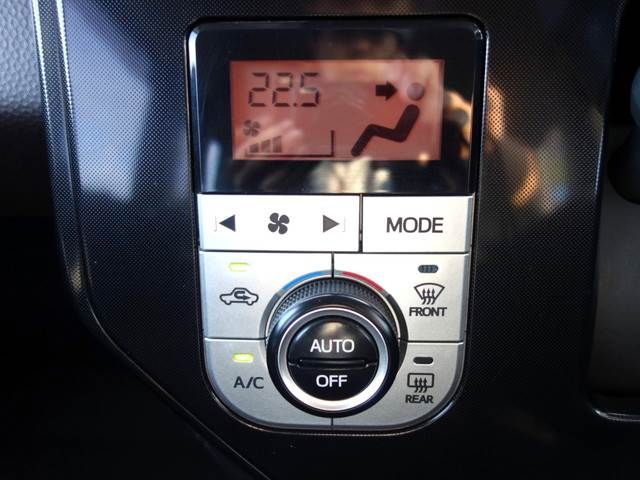 Toyota ROOMY 2018-07 4692-8