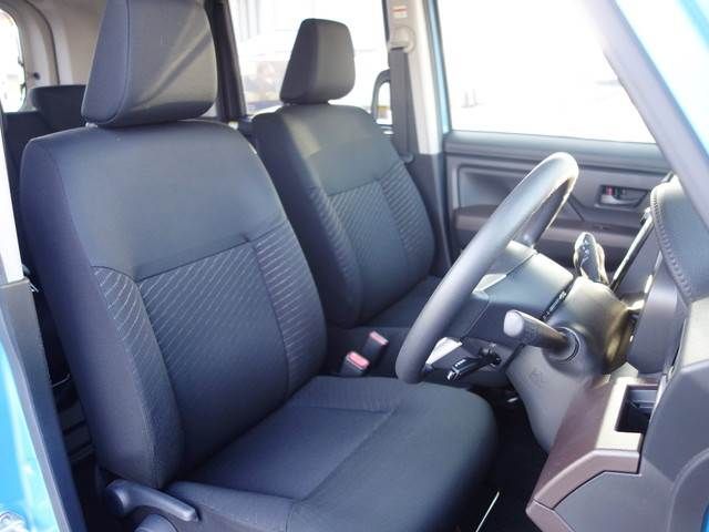 Toyota ROOMY 2018-07 4692-13