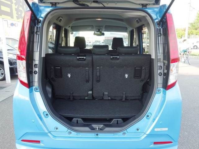 Toyota ROOMY 2018-07 4692-16