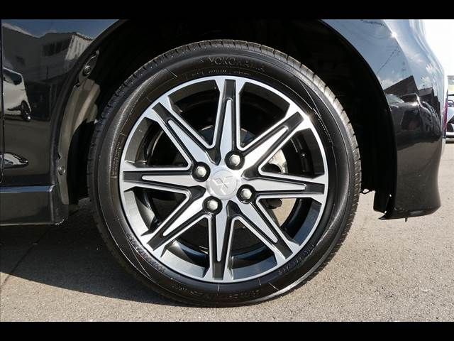 Mitsubishi EK CUSTOM 2017-09 186828-7