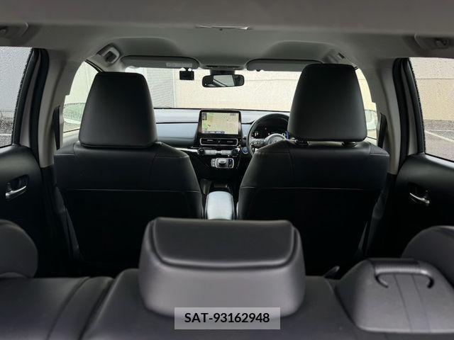 Toyota AQUA 2021-08 352156-4