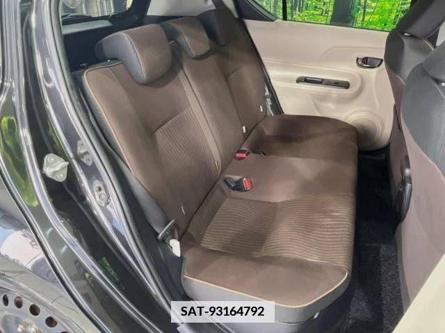 Toyota AQUA 2012-06 346470-8