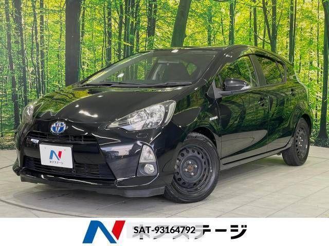 Toyota AQUA 2012-06 346470-0