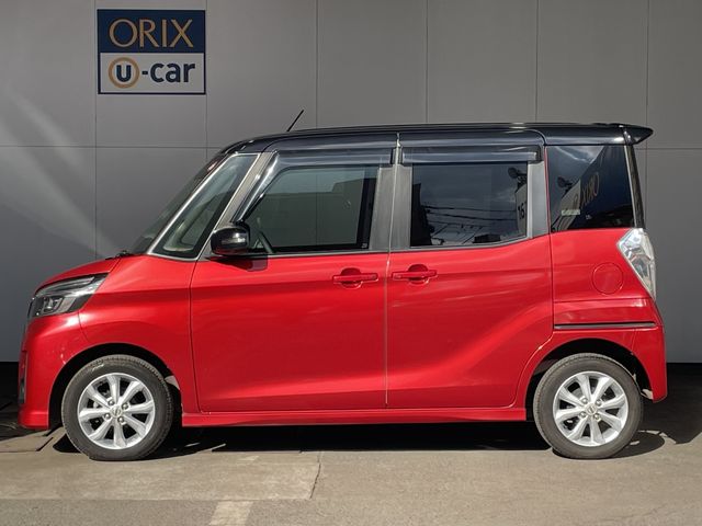 Nissan DAYZ ROOX 2018-08 194200-3