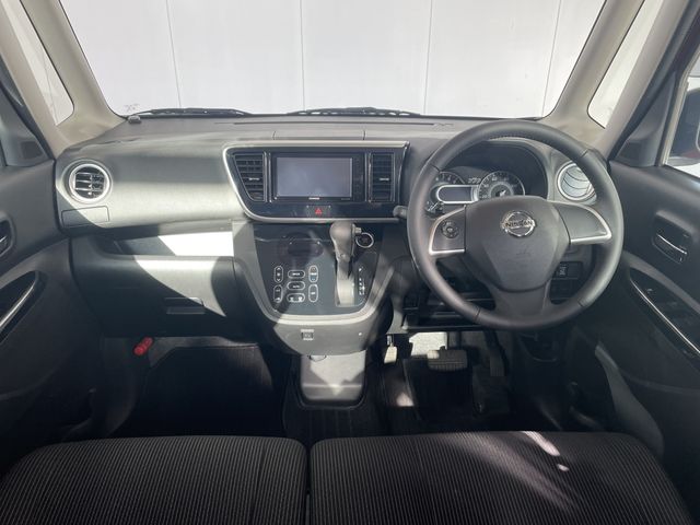 Nissan DAYZ ROOX 2018-08 194200-1