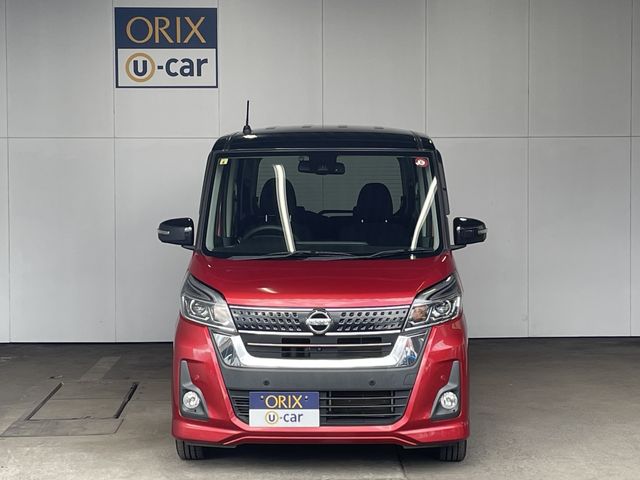 Nissan DAYZ ROOX 2018-08 194200-5