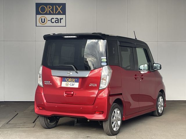 Nissan DAYZ ROOX 2018-08 194200-2