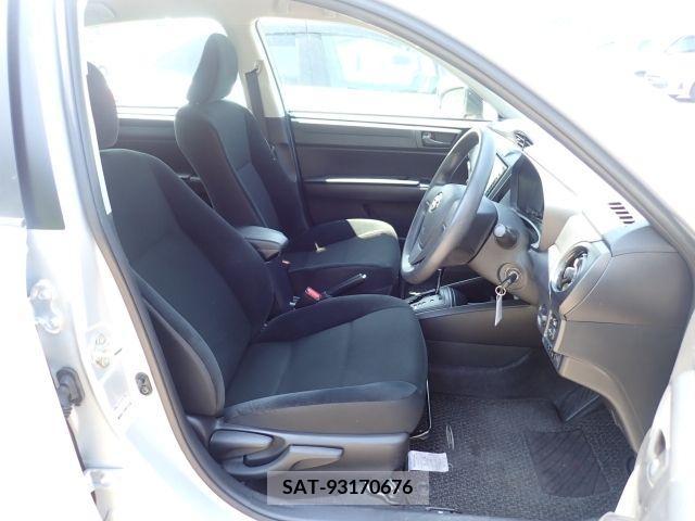 Toyota COROLLA AXIO 2019-05 358006-4