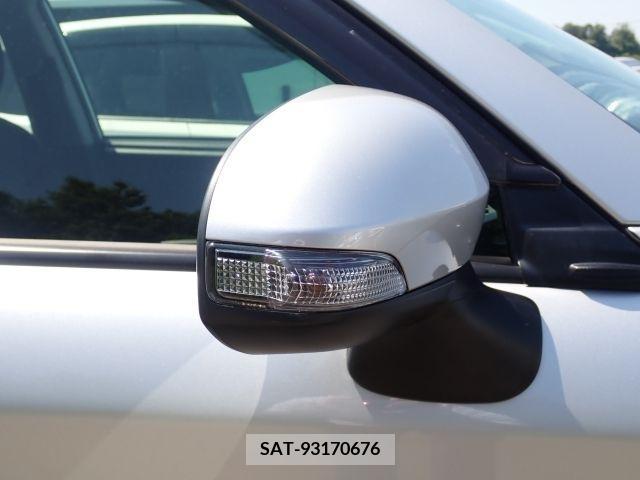 Toyota COROLLA AXIO 2019-05 358006-3