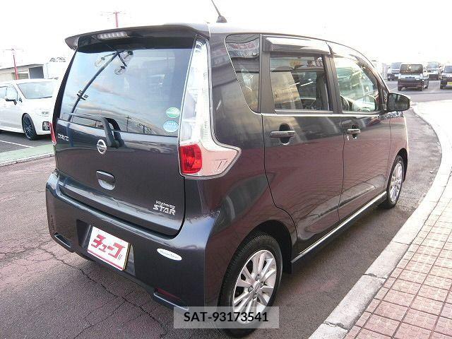 Nissan DAYZ 2014-07 223201-2
