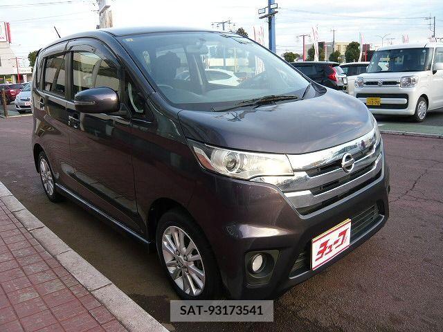 Nissan DAYZ 2014-07 223201-6