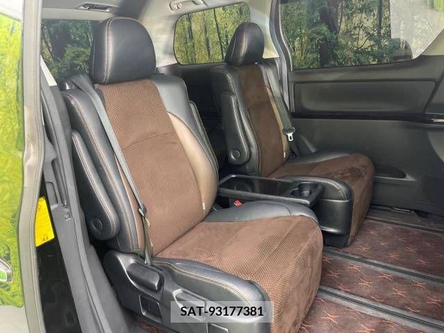 Toyota ALPHARD 2013-12 343814-9