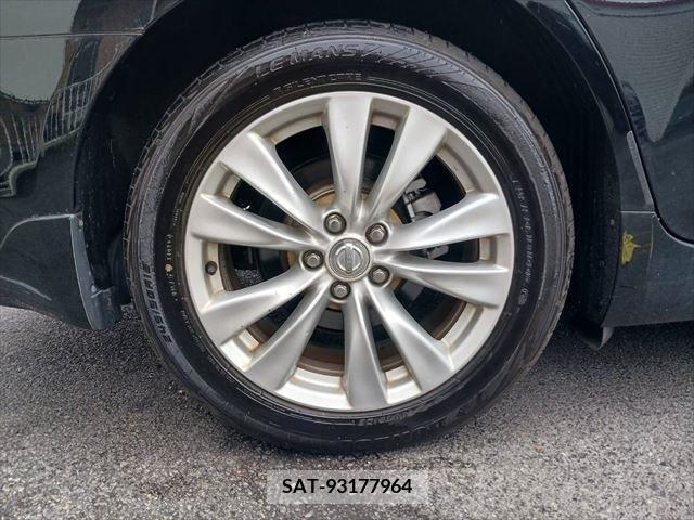 Nissan FUGA 2010-01 353737-24