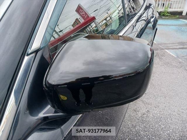 Nissan FUGA 2010-01 353737-23