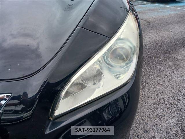 Nissan FUGA 2010-01 353737-19