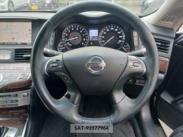 Nissan FUGA 2010-01 353737-8