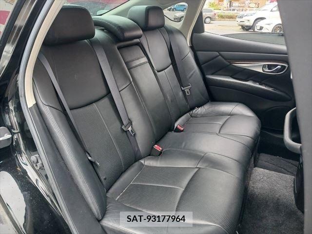 Nissan FUGA 2010-01 353737-6