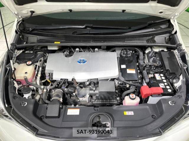 Toyota PRIUS 2017-09 366569-18