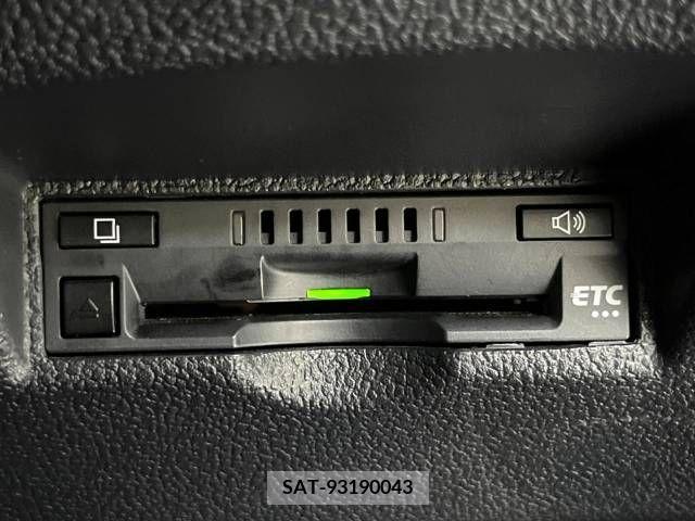 Toyota PRIUS 2017-09 366569-9