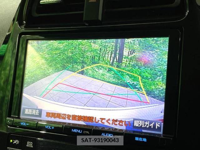 Toyota PRIUS 2017-09 366569-3