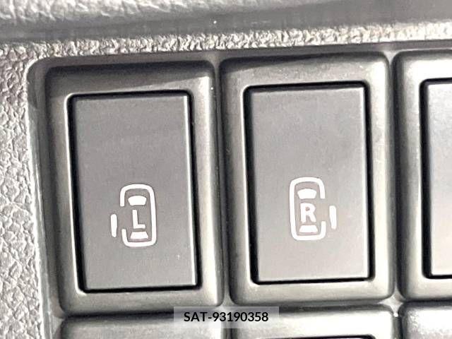 Suzuki SPACIA 2015-03 246030-2