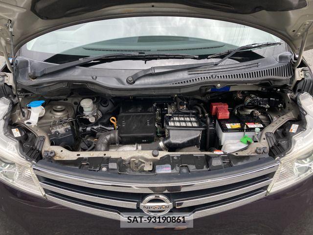 Nissan ROOX 2012-02 297947-9