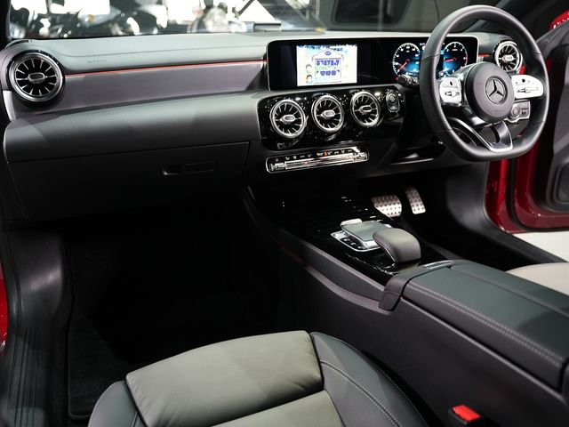 Mercedes Benz CLA-CLASS 2020-03 4065-12