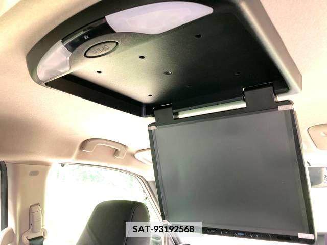 Nissan SERENA 2018-06 348242-3