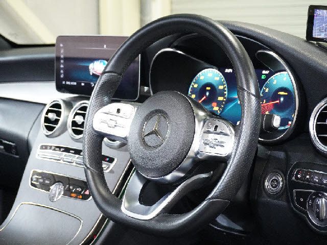 Mercedes Benz C-CLASS 2018-12 21803-5