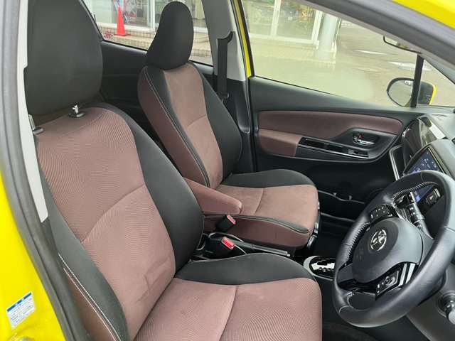 Toyota VITZ 2019-02 12083-13