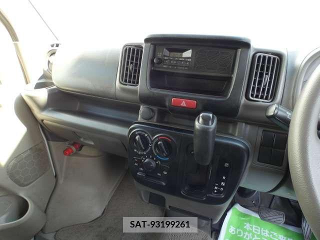 Suzuki EVERY 2018-07 359944-13
